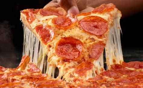 Papa Johns Offers Xl New York Style Pizza For 12 99 The Fast Food Post