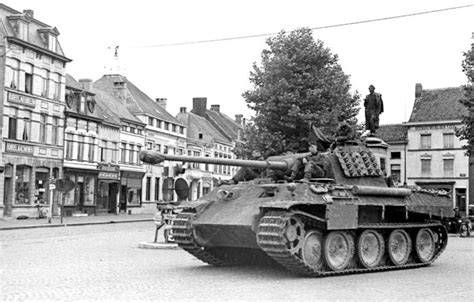 world war ii german panther medium tank