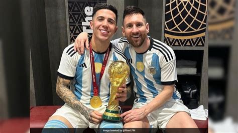 story  lionel messi   lucky red ribbon football news