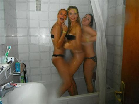 friends shower together good friends take pictures photo eporner hd porn tube