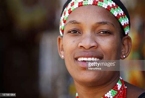 zulu ethnicity photos et images de collection getty images