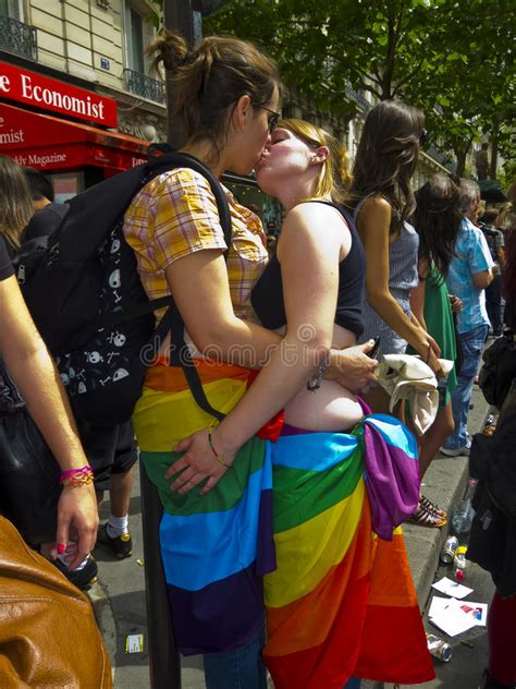 female couple kiss in public at gay pride editorial stock image image of protesting