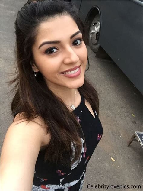 Selfie Mehreen Pirzada Instagram Mehreen Pirzada Has Played The