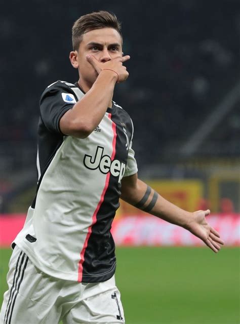paulo dybala juventus soccer football pictures  football players