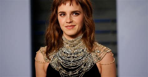 Emma Watson Cracks Joke About Time S Up Tattoo S Missing Apostrophe