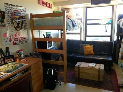 images  college dorms  pinterest discover