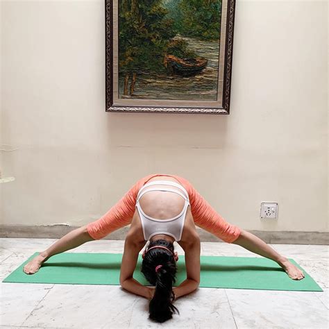 yoga challenge health benefits of prasarita padottanasana wide
