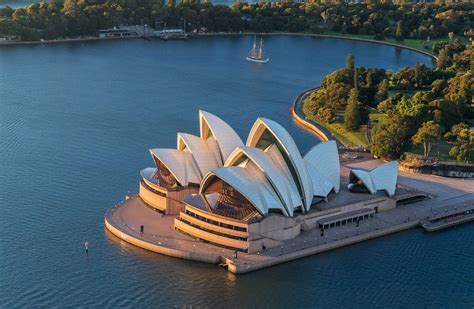 visit  sydney opera house cultural attractions  australia