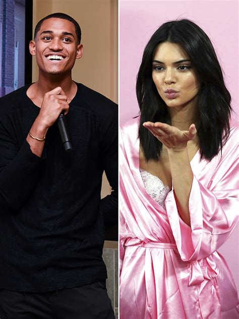Kendall Jenner And Jordan Clarkson Kiss On Nye — See Their