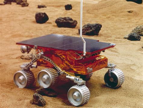 model   mars pathfinder rover sojourner photograph  nasa