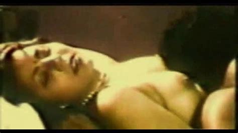 Horny Desi Aunty Exposes Her Cute Tits On Camera For Akhil To Enjoy