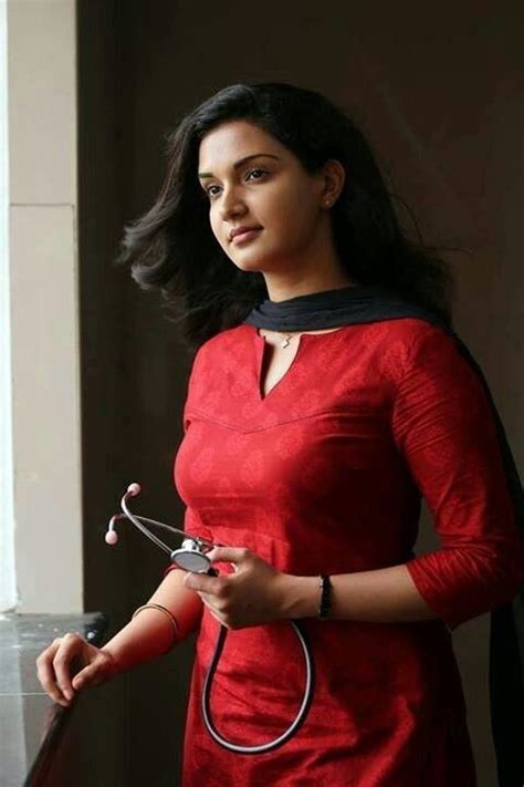 Pin By Venkitapathy Venkitapathy3132 On Indian Actress