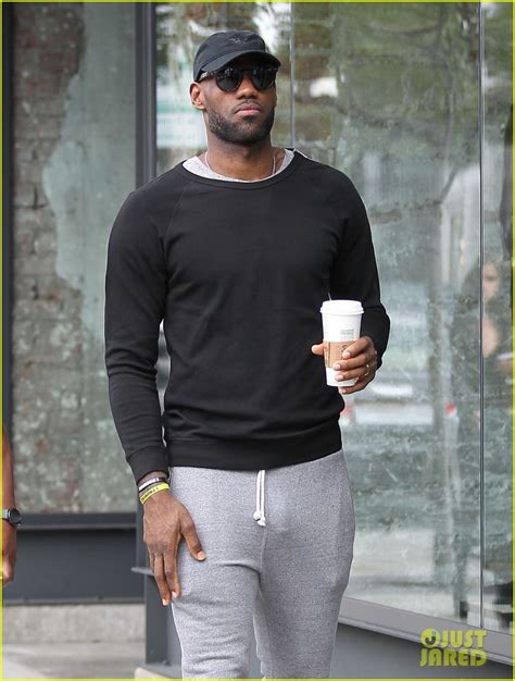 Full Sized Photo Of Lebron James Wears Very Tight Pants 02 Photo