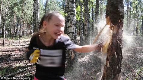 Russian Girl 10 Destroys Tree With Her Furious Fists Daily Mail Online