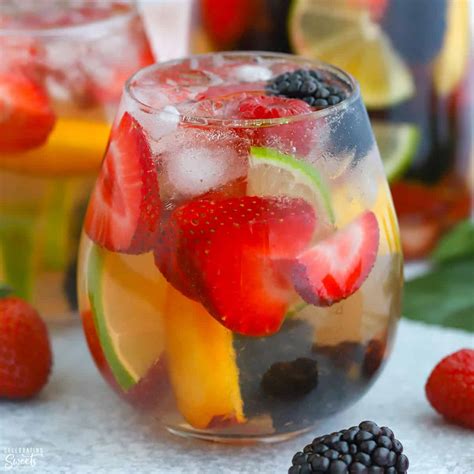 Recipe For White Wine Sangria With Peaches And Cream