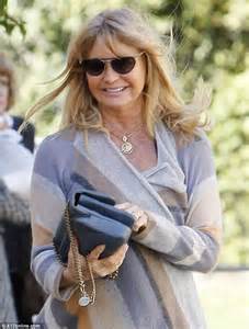 glamorous granny goldie hawn 68 defies her years as she steps out for