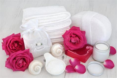 rose spa beauty treatment  de rosa imagem de stock imagem de