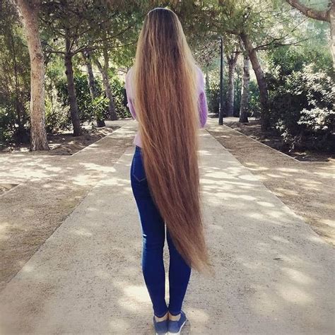 Pin By Terry Nugent On Super Long Hair 2 Long Hair Pictures Long