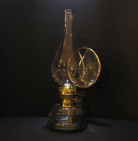 antike petroleumwandlampe antique bracket lamp kerosene lamp