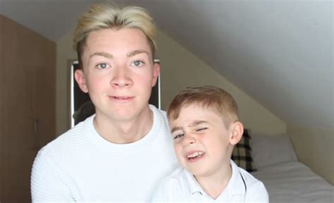 Teen Tells His Five Year Old Brother He S Gay His