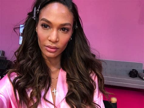 joan smalls what victoria s secret angels eat for clear skin