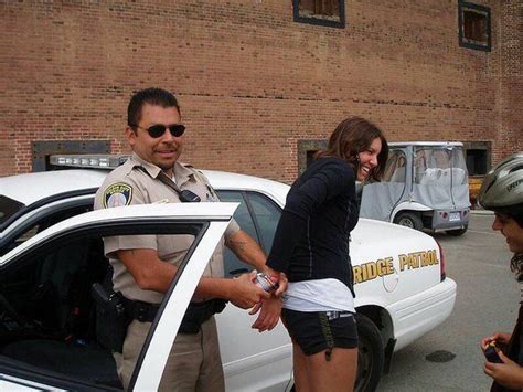 Woman Laughs When Shes Arrested Learning The Handcuffs At Polices