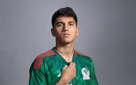 Mexico’s Kevin Alvarez Fulfilled A Promise To His Late Father At The