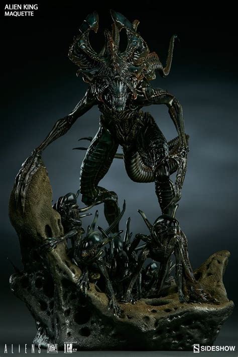 Xenomorph King Statue Giger Alien Xenomorph Predator Alien