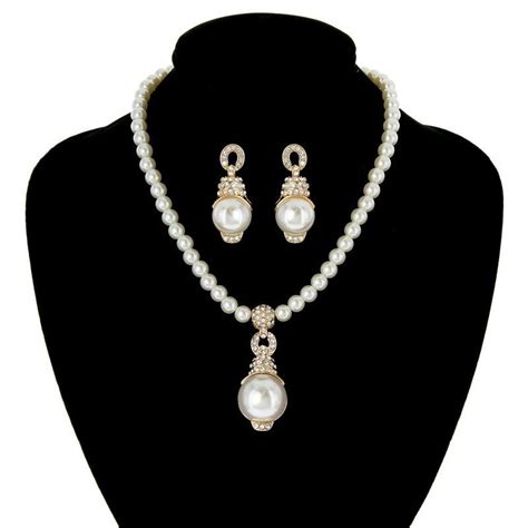 Stoned Pearl Pendant In One Line Pearls Necklace Set Sl Npq31 Fashion