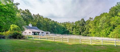 newly priced  quintessential country homestead  legal apartment  set