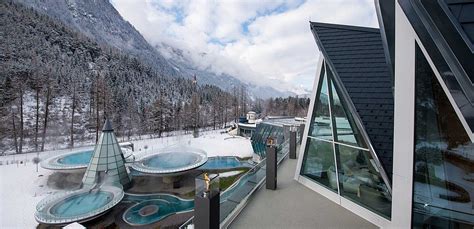 your spa hotel in the Ötztal valley holiday with aqua dome entrance