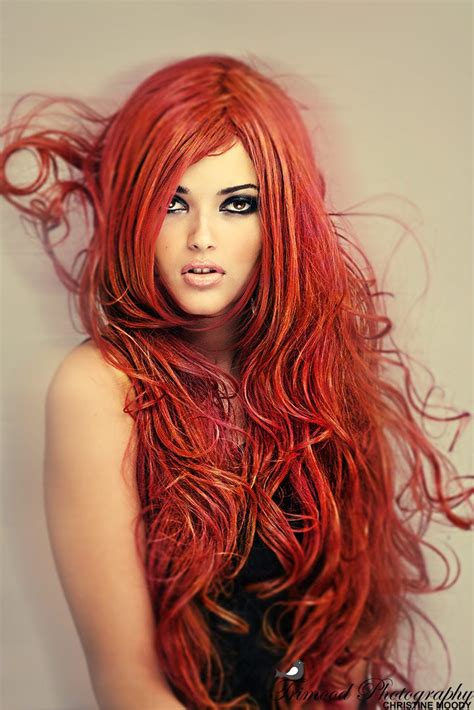 its a wig but who cares redheads and beyond pinterest sexy s and hot sexy babes