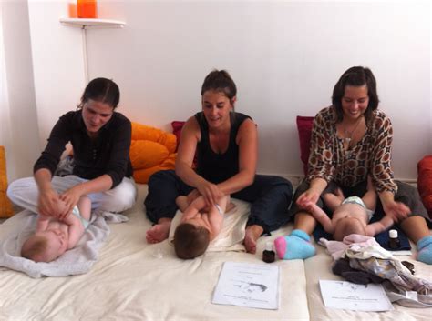 Pour Le Bien être De Votre Enfant Participez à Un Atelier De Massage