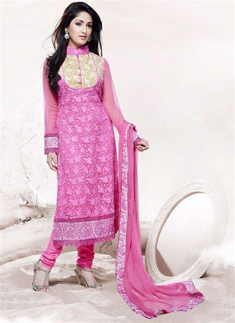 yami gautam hot pink faux chiffon salwar suit indian