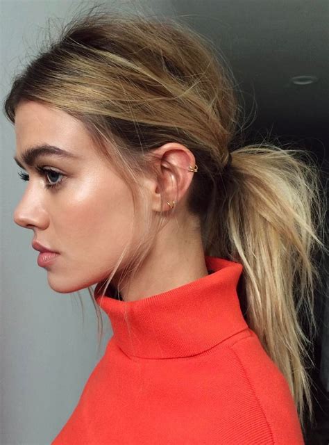 super simple messy ponytails  effortlessly chic hair