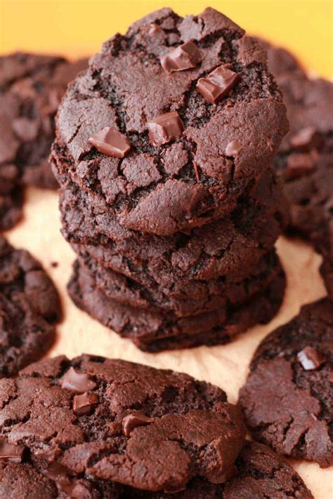 vegan chocolate cookies loving  vegan