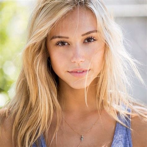 Pin By Natalie Hill On Alexis Ren Alexis Ren The Most