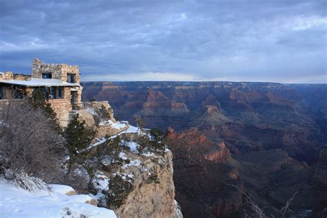 grand canyons south rim  crowded prettier  early winter