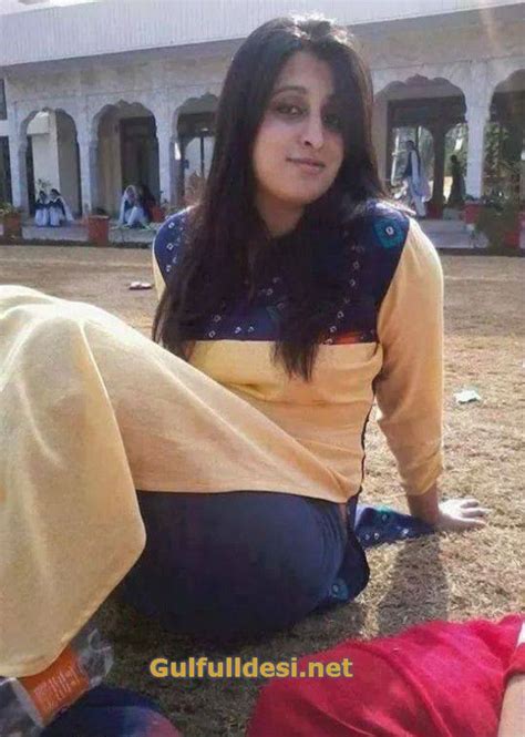 tubsum agha from karachi desi girls profiles online dating profiles make new friends salwar