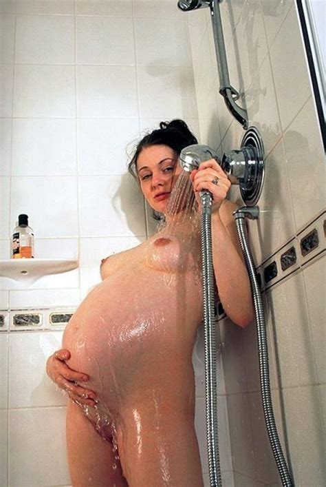 pregnant nude in shower hot porno