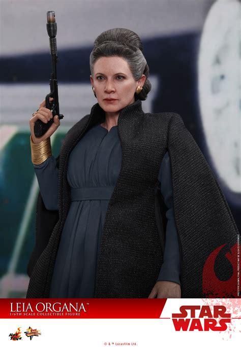Star Wars The Last Jedi General Leia By Hot Toys The