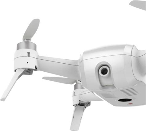 yuneec breeze  nouveau drone compact dedie aux prises de vues studiosport