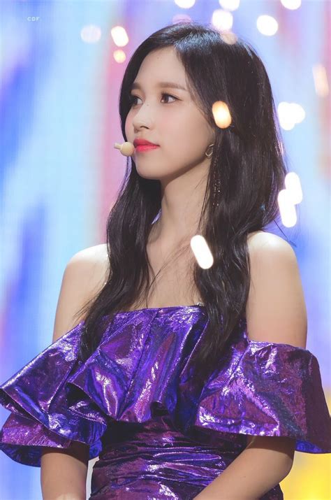 10 Times Twice S Mina Was A Sexy Shoulder Line Queen In The Prettiest