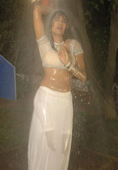 ramya in wet white saree hot photos bollywood actress