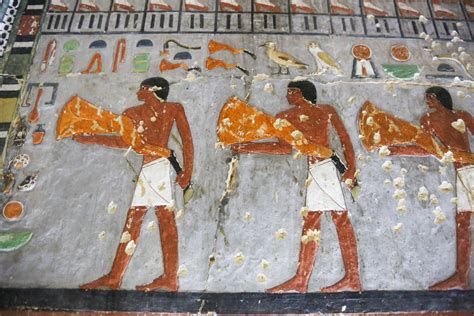Ancient Egyptian Paintings Discovered In A Colourful 4500