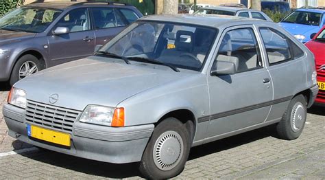 opel kadett  review pictures  images    car