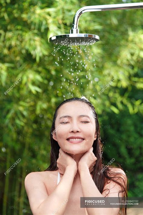 Asian Girl In Shower – Telegraph