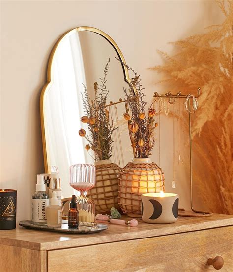 urban outfitters home  instagram  prettiest details uohome