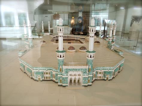the islamic arts museum in malaysia a wonderful collection of ancient treasures the muslim vibe