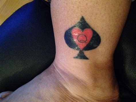 queen of spades hearts tattoo queen of spades heart tattoo tattoos